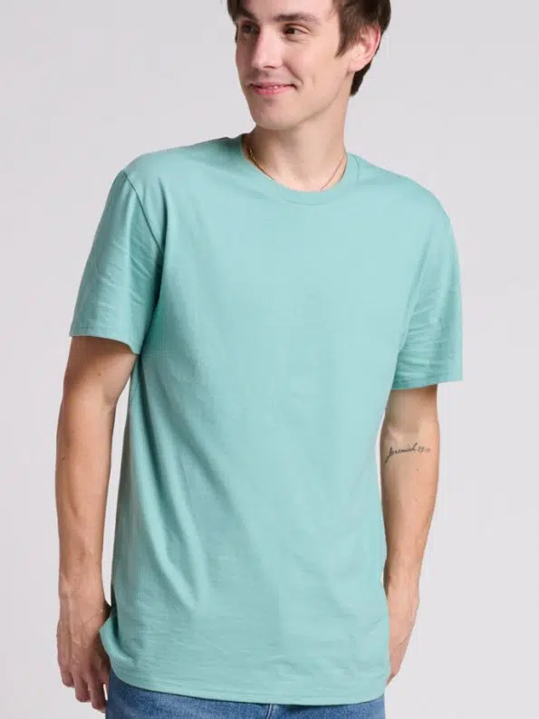 Ring Spun Cotton T-Shirt IC46R – Wholesale Soft Unisex Tee